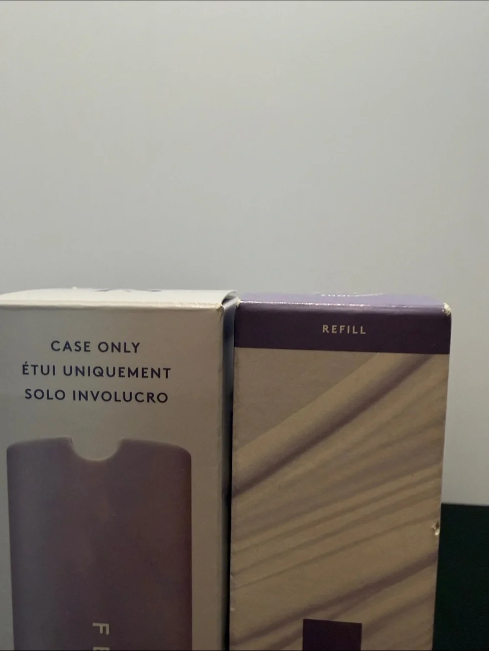 Fenty Beauty Hydra Vizor Refillable Case -  with refill